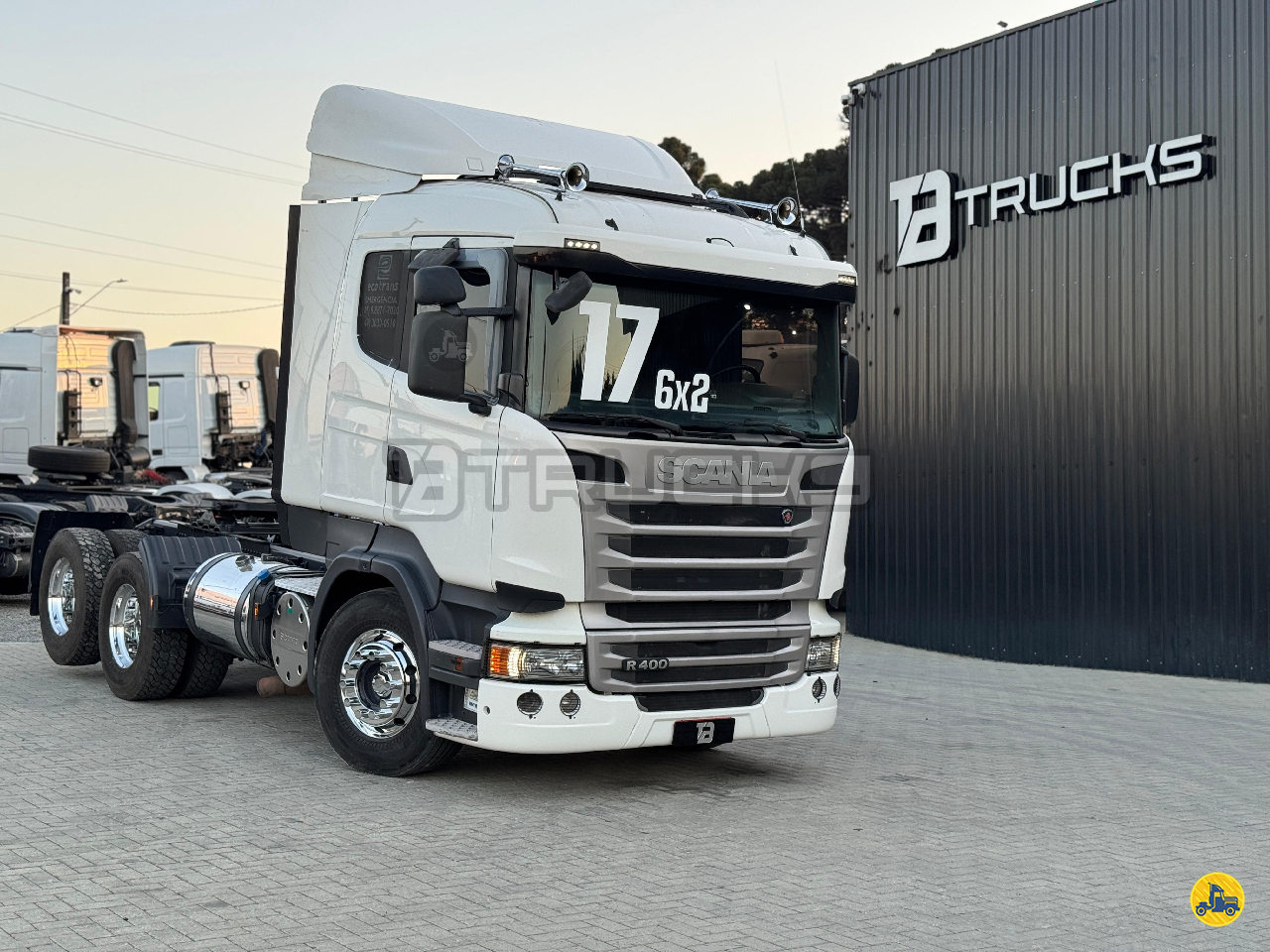 SCANIA R400 de TB Trucks